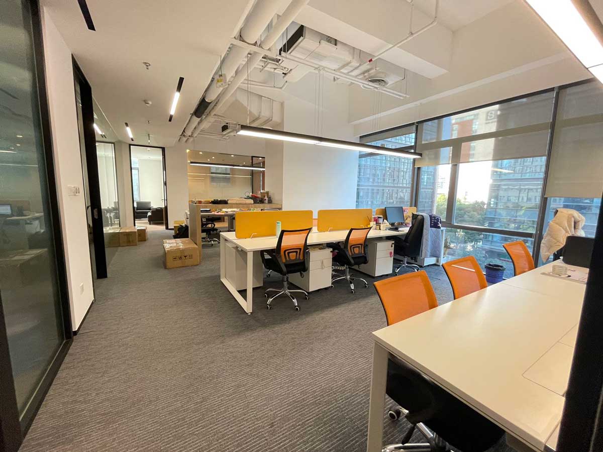星创科技广场办公室工位